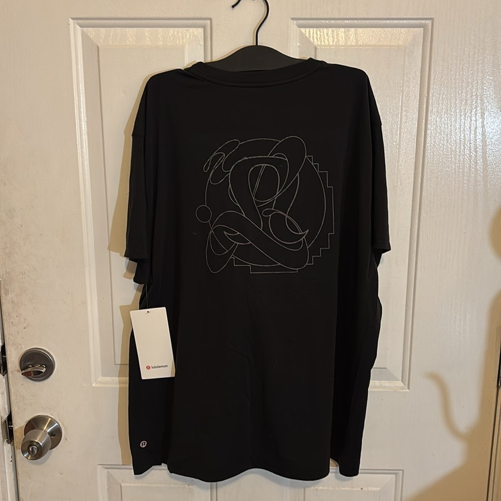 Lululemon Relaxed-Fit Running T-Shirt *Graphic, Black, Size 14 - Picture 2 of 5